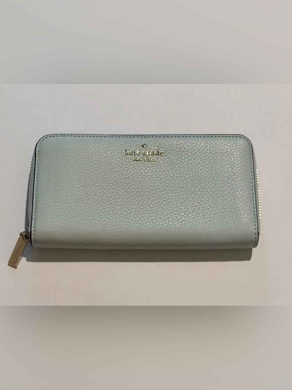 New Kate Spade Pale Mint Zip-Around Leather Wallet With Gold Logo